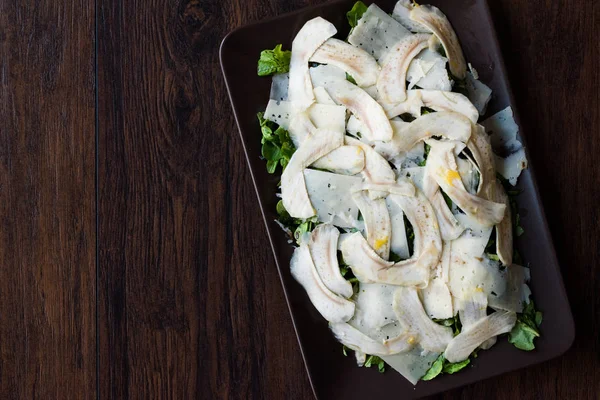 Homemade Fresh Artichoke Salad with Arugula, Rucola or Rocket Le — Stock Photo, Image