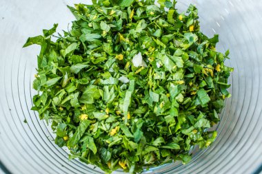 Gremolata Malzemeler Limon Lezzet, Maydanoz ve Sarımsak Osso Buco için, Şarap Braised dana sapları.