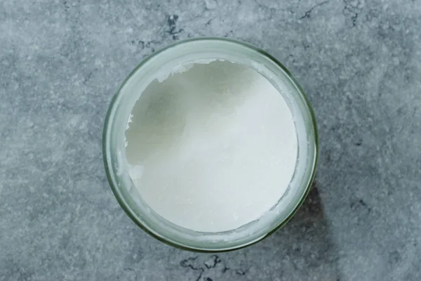 Coconut Oil in Jar / Glass Bowl Ready to Use. — Stock Photo, Image