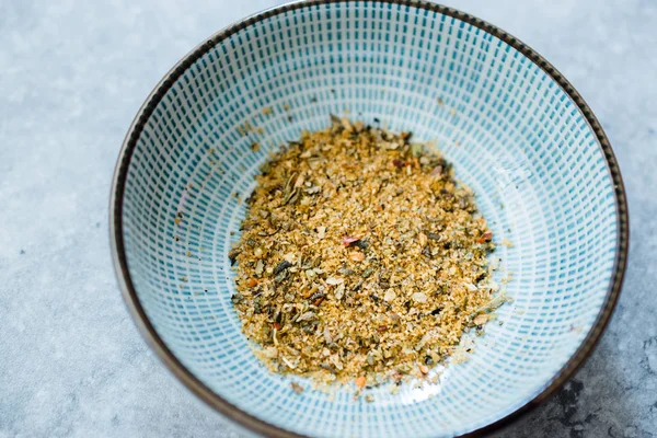 Dry Organic Pizza Seasoning Spice with Basil and Oregano Ready to Use and Eat / Dried Spices. — Stock Photo, Image