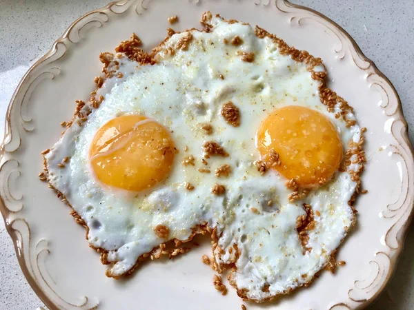 Graines de sésame aux oeufs frits pour le petit déjeuner . — Photo