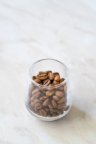 Kaffeebohnen Espresso Shot Glas Vorhanden Gebrauchsfertig — Stockfoto