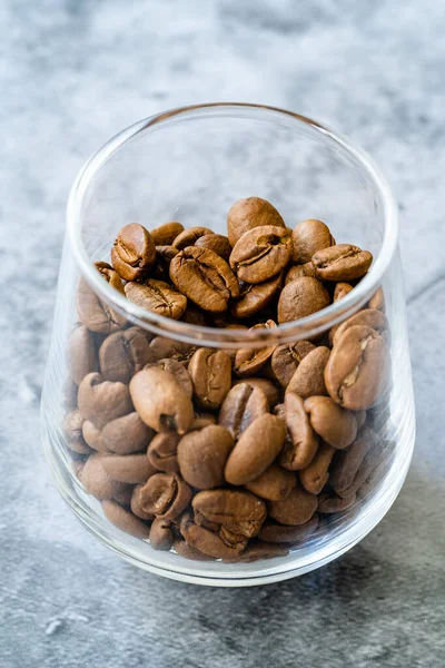 Kaffeebohnen Espresso Shot Glas Vorhanden Gebrauchsfertig — Stockfoto