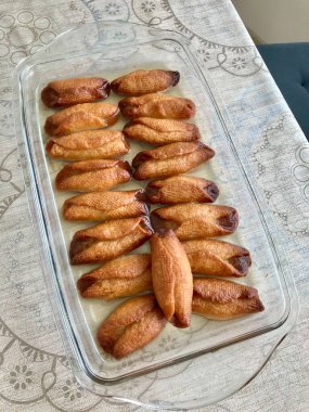 Geleneksel Türk Hamuru Şerbeti Kalburabasti / Efsun Tatlısı. Yemeye hazır..