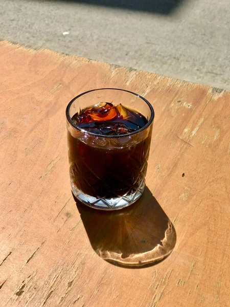 Café Cold Brew Con Hielo Mesa Madera Tienda Street Café — Foto de Stock