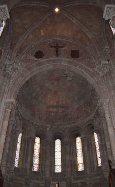  Santa Maria la gerçek de Covadonga Asturias İspanya Bazilikası