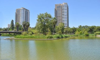 Barcelona'da Diagonal mar park