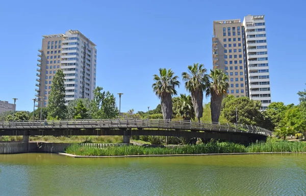 Parque Diagonal Mar Barcelona — Foto de Stock