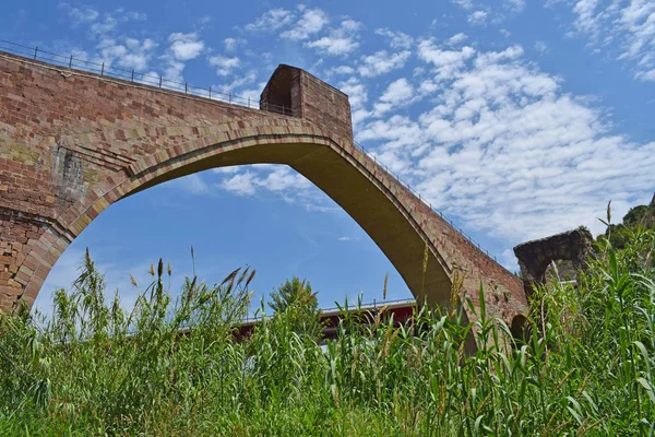 Puente Del Diablo Sobre Río Llobrega Martorell Barcelona — Foto de Stock