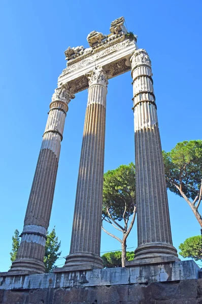 Tre Colonne Nel Foro Romano Roma Italia — Foto Stock