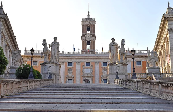 Roma İtalya'da Yeni Saray