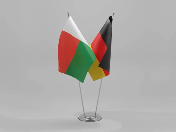 Alemania Madagascar Banderas Cooperación Fondo Blanco Render —  Fotos de Stock