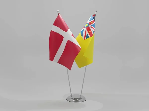 Niue Bandeiras Cooperação Dinamarca Fundo Branco Render — Fotografia de Stock
