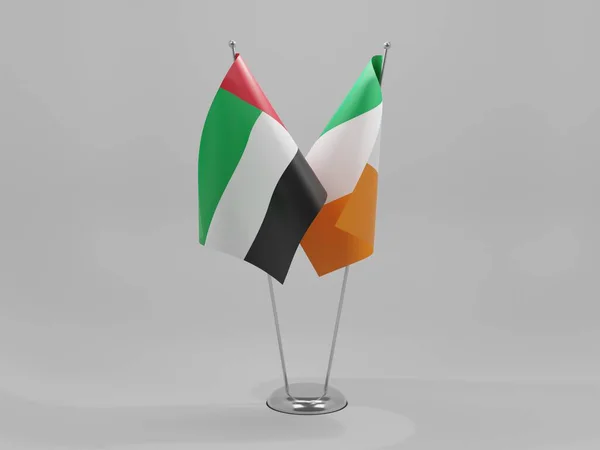 Irlanda Bandiere Cooperazione Degli Emirati Arabi Uniti Sfondo Bianco Render — Foto Stock