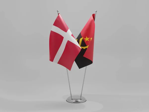 Angola Banderas Cooperación Dinamarca Fondo Blanco Render —  Fotos de Stock
