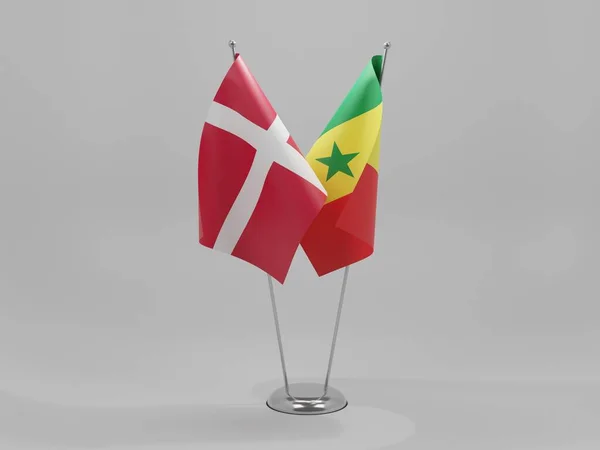 塞内加尔 丹麦合作旗帜 白色背景 3D渲染 — 图库照片