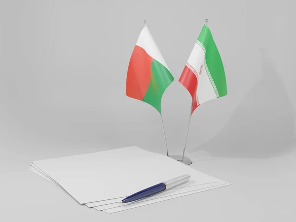 Irão Bandeiras Acordo Madagáscar Fundo Branco Render — Fotografia de Stock