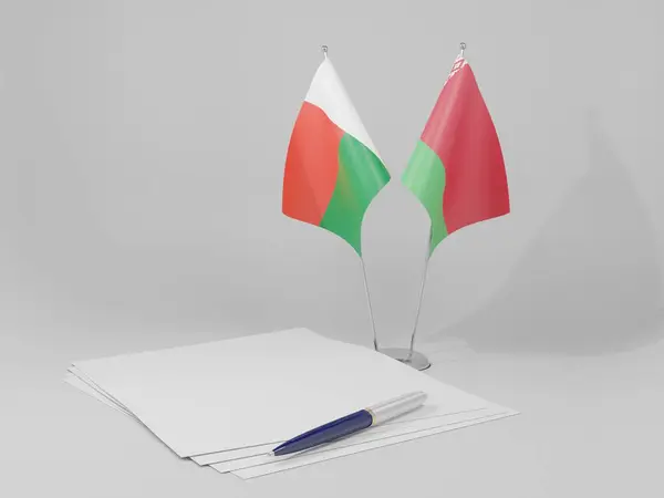 Bielorrusia Banderas Del Acuerdo Madagascar Fondo Blanco Render —  Fotos de Stock