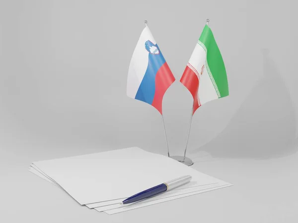 Irã Eslovénia Acordo Bandeiras Fundo Branco Render — Fotografia de Stock