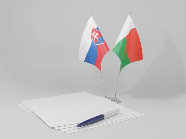Bandeiras Acordo Madagáscar Eslováquia Fundo Branco Render — Fotografia de Stock