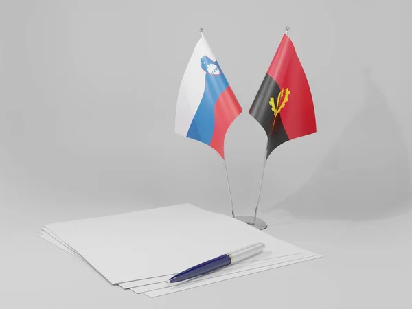 Angola Drapeaux Accord Slovénie Fond Blanc Render — Photo