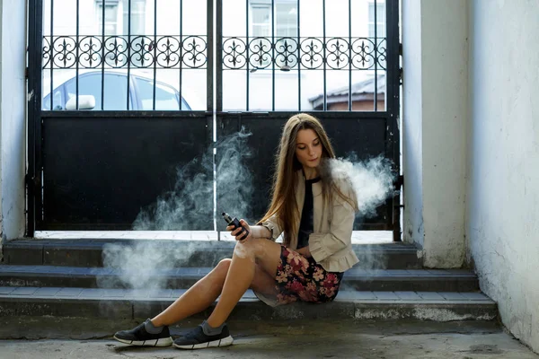 Vape Teenager Young Cute Girl Casual Clothes Smokes Electronic Cigarette — Stock Photo, Image