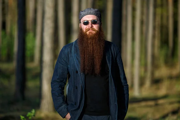 Bearded Man Portret Van Een Serieuze Blanke Volwassen Man Met — Stockfoto