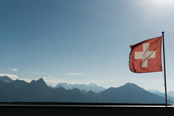 Swiss Flag Blowing Wind Gorgoues Mountain Landscape Blue Sky — Stock Photo, Image