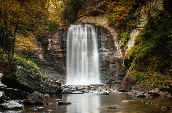 Looking Glass Falls Appalachians North Carolina Późną Jesienią Kolorów Jesieni — Zdjęcie stockowe