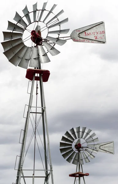 Dos Ruedas Viento Bombas Viento Cerca — Foto de Stock