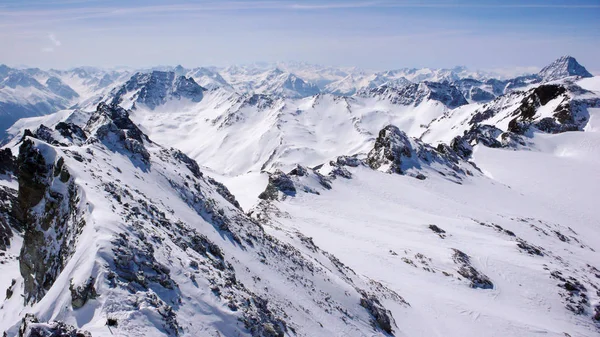 Zimowy Krajobraz Górski Paśmie Górskim Silvretta Alpach Szwajcarskich Między Scuol — Zdjęcie stockowe