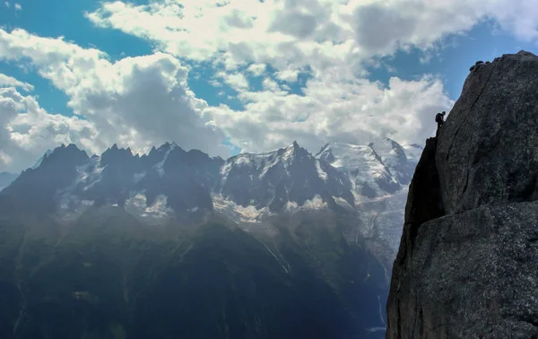 Escalador Uma Paisagem Montanhosa Nos Alpes Franceses Perto Chamonix Com — Fotografia de Stock