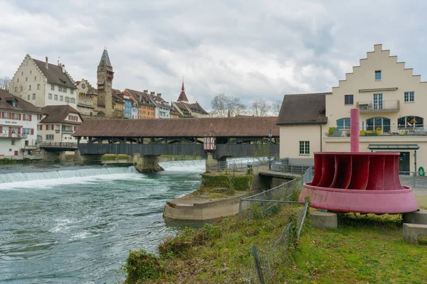 View of the old historic town of Bremgarten and the river Reuss — Stock Photo, Image