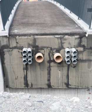 entegre p ile otoyol üzerinde yeni köprü için bina site