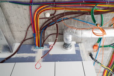 alt tavani i elektrik telleri için renkli plastik tüpler