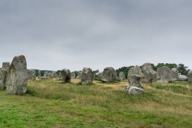 Brittany Carnac ayakta taş hizalamalar