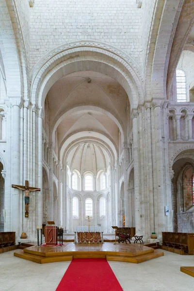 Interior view of the Abbey of Saint-Georges church in Boschervil — Stock Photo, Image