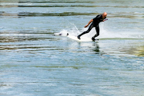 Bad Saeckingen Duitsland Juli 2020 Professionele Bungeesurfer Sebastian Dessecker Bungeesurfen — Stockfoto