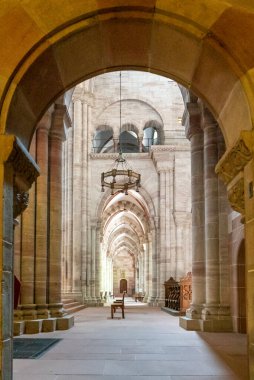 Basel, BL / İsviçre - 8 Temmuz 2020: Basel 'deki bakanın iç görünümü