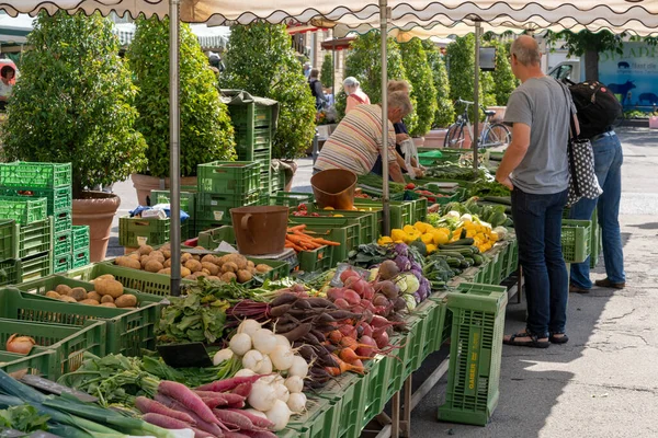 Esslingen Juli 2020 Auf Dem Wochenmarkt Auf Dem Marktplatz Esslingen — Stockfoto