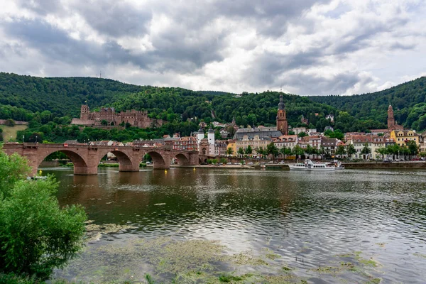Heidelberg Almanya Temmuz 2020 Yaya Köprüsü Sarayı Olan Tarihi Heidelberg — Stok fotoğraf