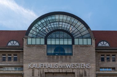 Berlin, Almanya - 25 Ağustos 2020: Berlin şehir merkezindeki ünlü 