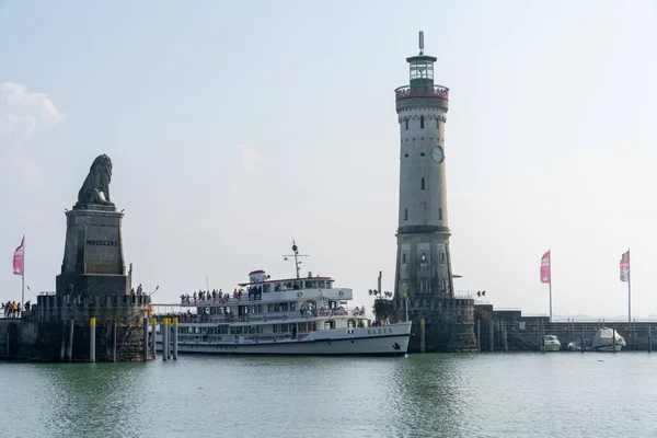 Lindau Baviera Germania Settembre 2020 Nave Passeggeri Entra Nel Porto — Foto Stock