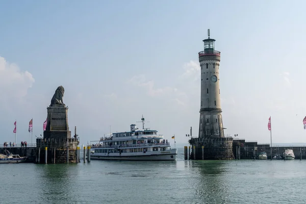 Lindau Baviera Germania Settembre 2020 Nave Passeggeri Entra Nel Porto — Foto Stock