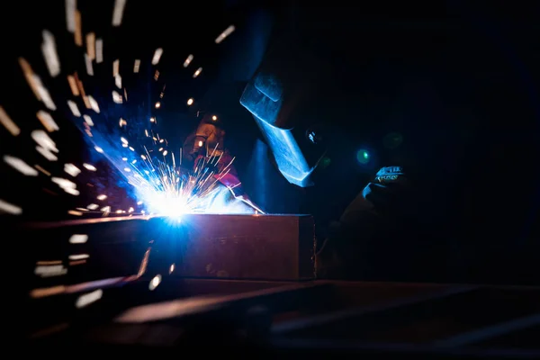 Saldatura Fabbricazione Acciaio Nel Lavoro Dell Industria Edilizia Aggiungono Filtro — Foto Stock