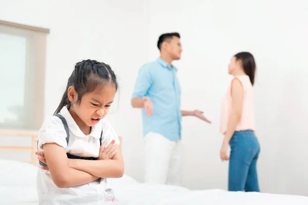 Family Problem Child Background Quarrel Parents Sad Little Girl Unhappy — Stock Photo, Image