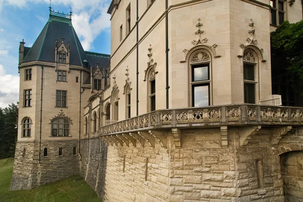 Ancient Castle Tower Gilded Age American History French Renaissance Chateau — Stock Photo, Image