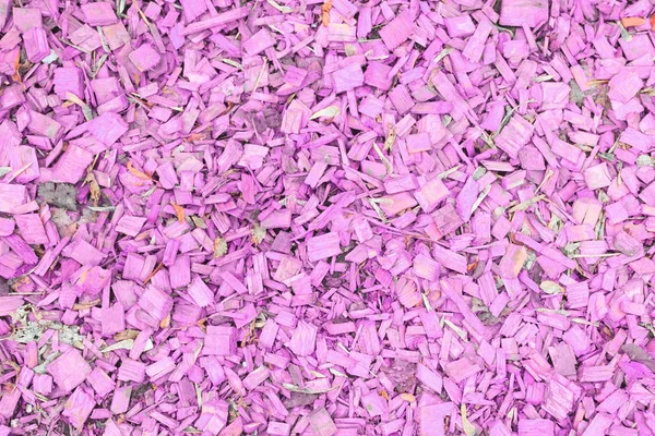 Çevre düzenlemesi için talaş renkli doku