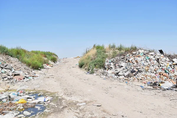 Garbage dump, ecological disaster