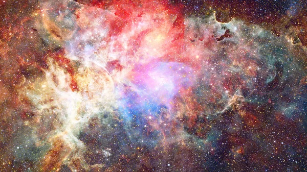 Uzayda nebula. Bu görüntünün elementleri NASA tarafından desteklenmektedir.